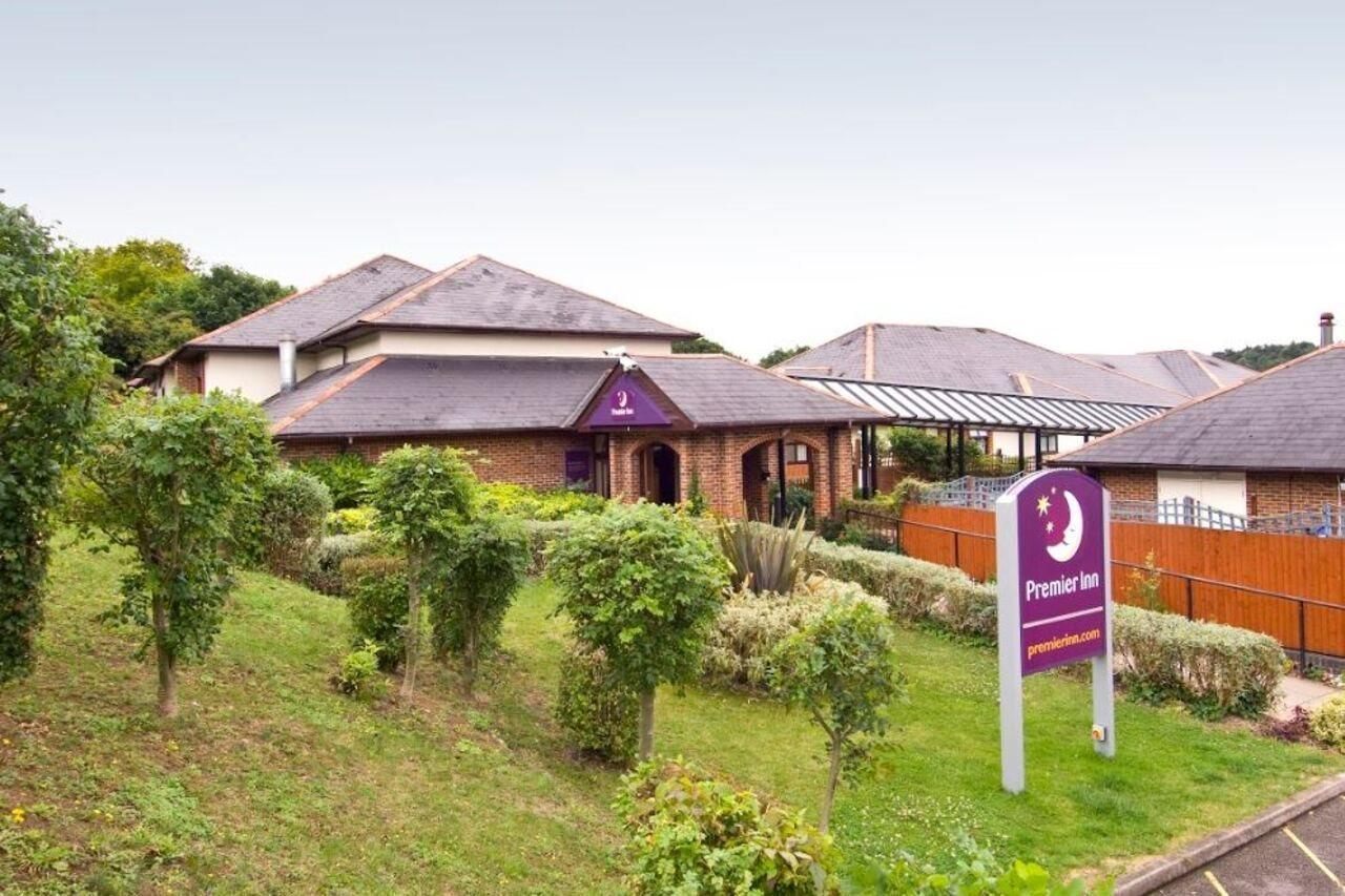 Premier Inn High Wycombe/Beaconsfield المظهر الخارجي الصورة