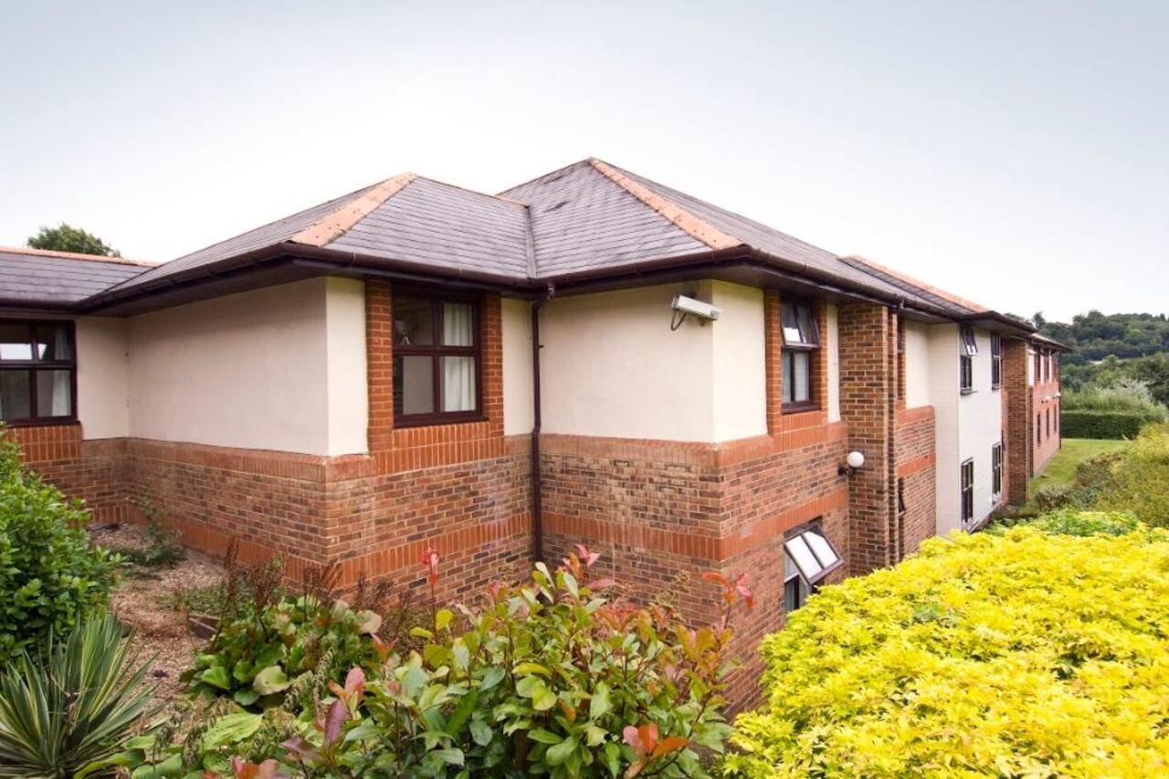 Premier Inn High Wycombe/Beaconsfield المظهر الخارجي الصورة