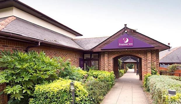 Premier Inn High Wycombe/Beaconsfield المظهر الخارجي الصورة